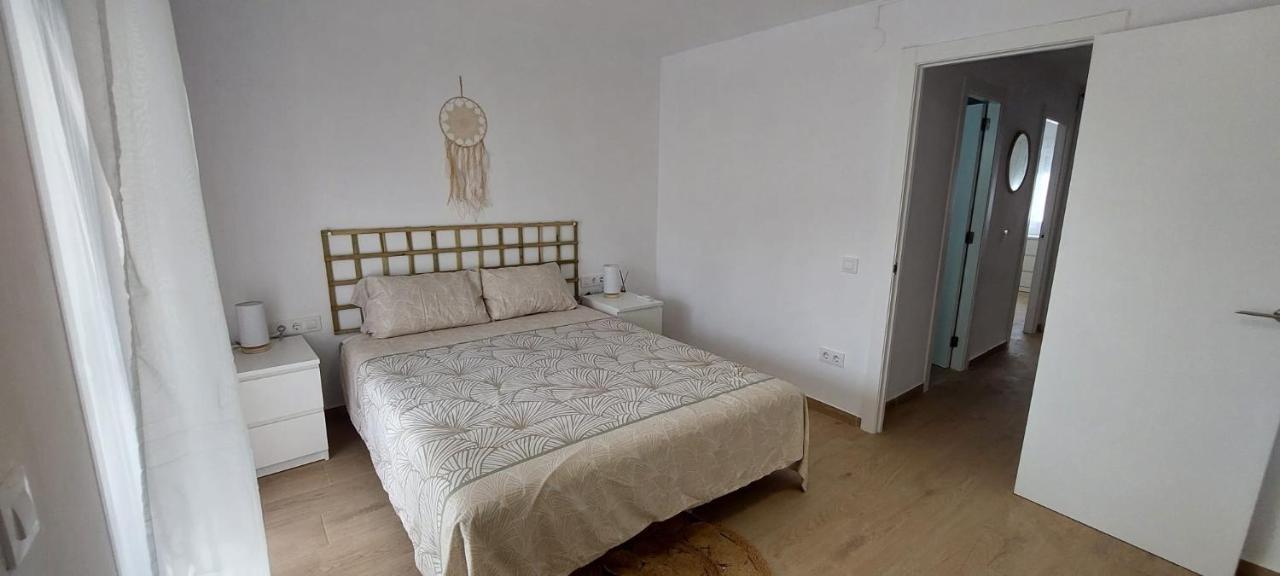 Casa Adosada Gran Avenida Con Billar Benicàssim Eksteriør billede